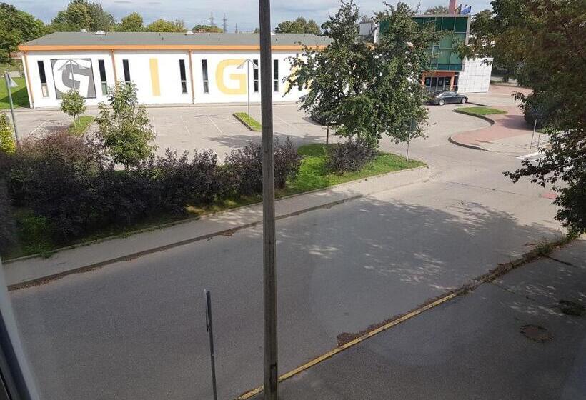 آپارتمان 1 خوابه, Erfolg