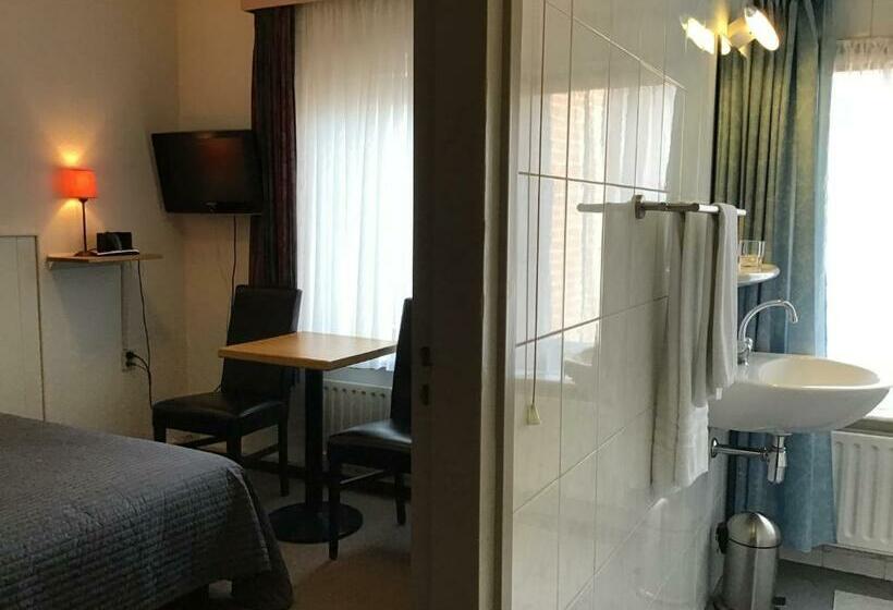 Standart Tek Kişilik Oda, Heynen