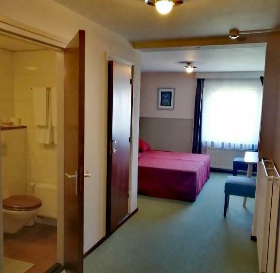 Üç Kişilik Standart Oda, Heynen