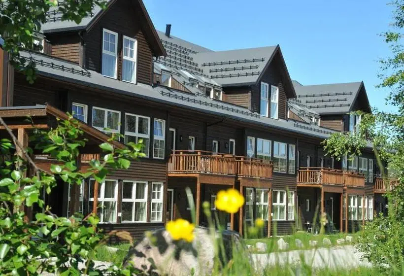 Huoneisto 3 Makuuhuonetta, Hovdestøylen