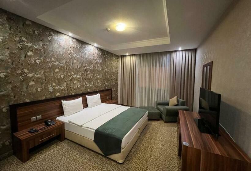 اتاق استاندارد یک نفره, Jouhayna Hotel&suite