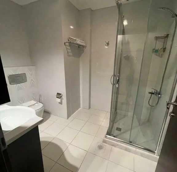 اتاق استاندارد یک نفره, Jouhayna Hotel&suite