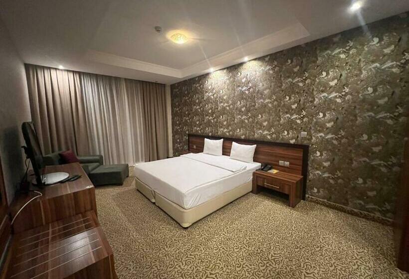 اتاق استاندارد یک نفره, Jouhayna Hotel&suite