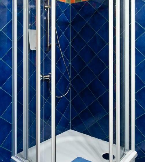 اتاق استاندارد, Kapteinu Osta