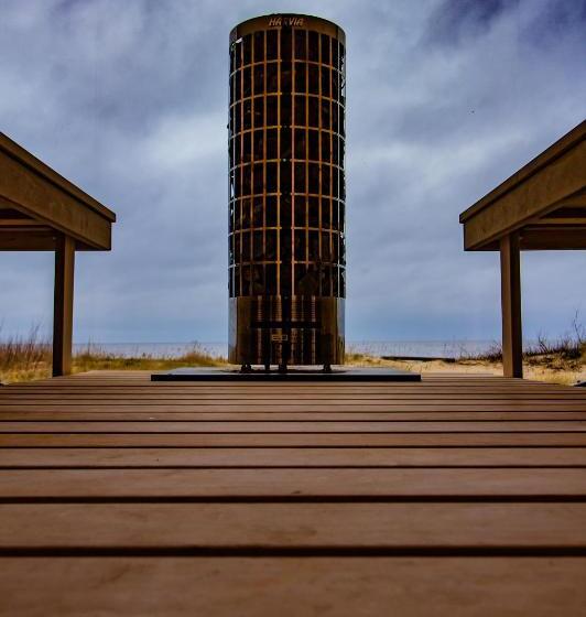 بانگلوی لوکس, Kapteinu Osta