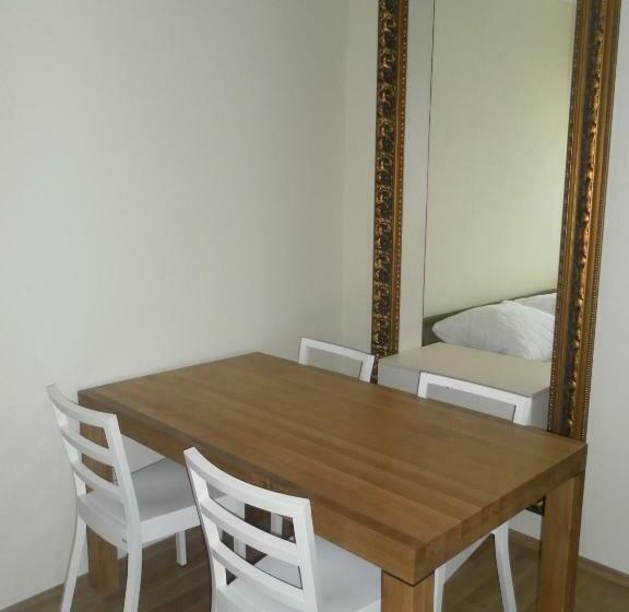 آپارتمان 1 خوابه, Madl