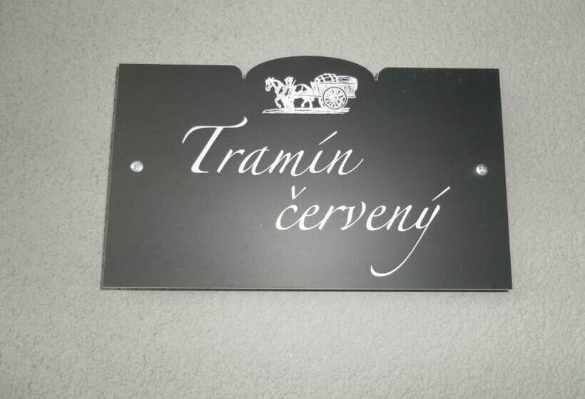 آپارتمان 1 خوابه, Madl