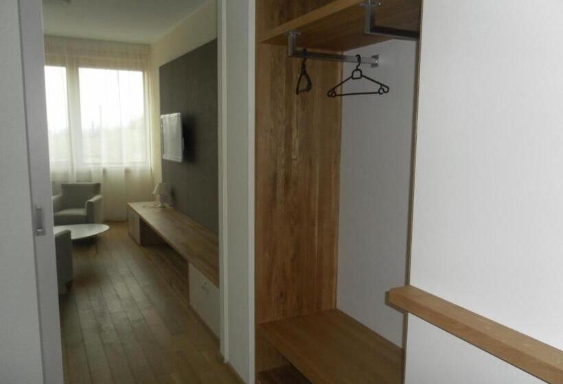 آپارتمان لوکس 1 خوابه, Madl