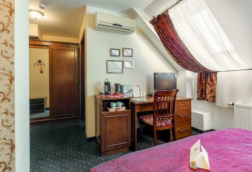 اتاق استاندارد, Rowing