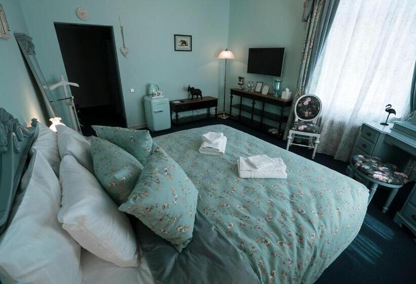 اتاق استاندارد, Roze Villa