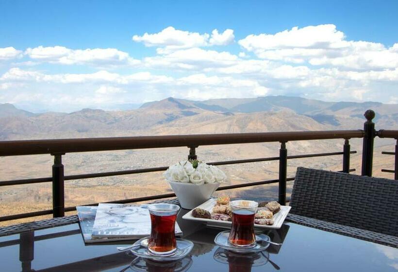 ویلای 2 خوابه, Korek Mountain Resort