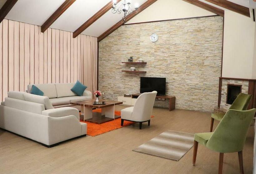 ویلای 2 خوابه, Korek Mountain Resort