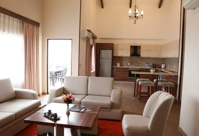 Вилла 3 Спальни, Korek Mountain Resort