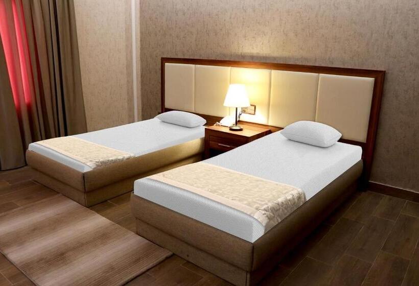 ویلای 2 خوابه, Korek Mountain Resort