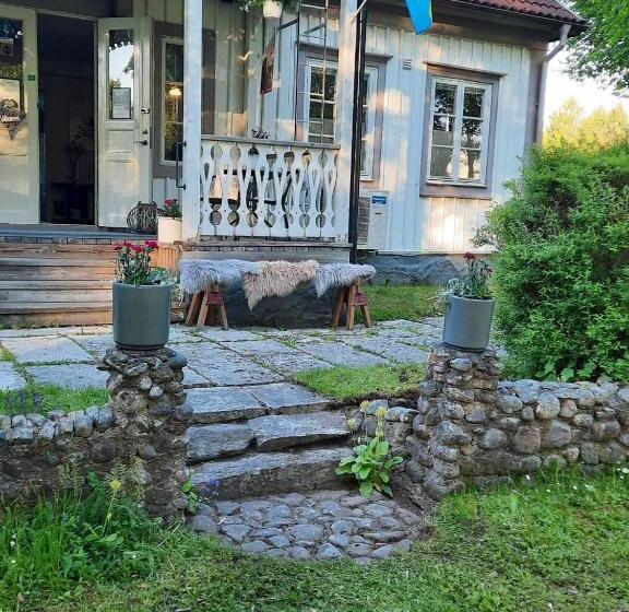 Трехместный Номер Стандарт Совместная Ванная, Kvarndammens Bed & Breakfast