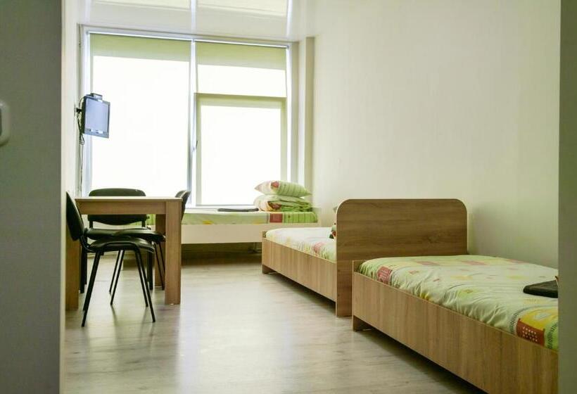 اتاق استاندارد سه نفره, Motelis Jonučiai