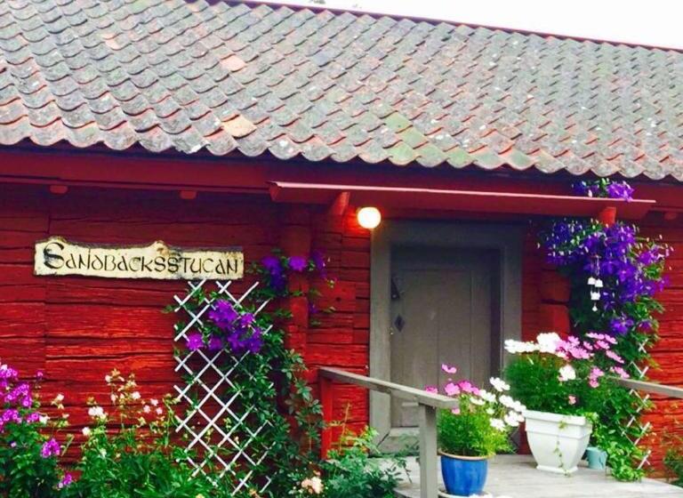 חדר סטנדרט לשלושה עם חדר אמבטיה משוף, Stora Djulö Vandrarhem