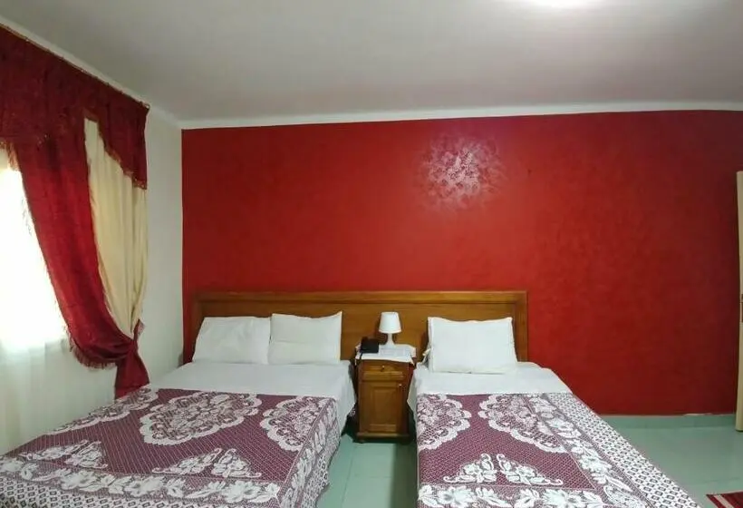 اتاق استاندارد با سرویس بهداشتی مشترک, Sun Hostel Cairo