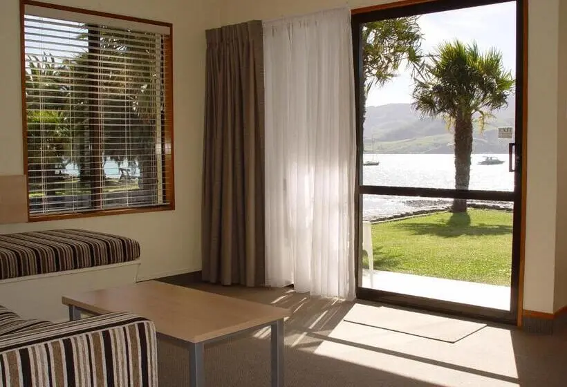 Huoneisto 1 Makuuhuone, Akaroa Waterfront Motels