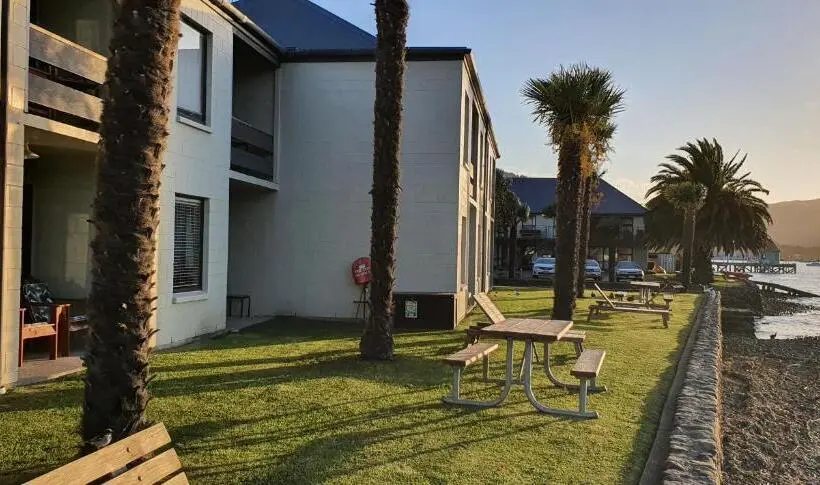 Huoneisto 1 Makuuhuone, Akaroa Waterfront Motels