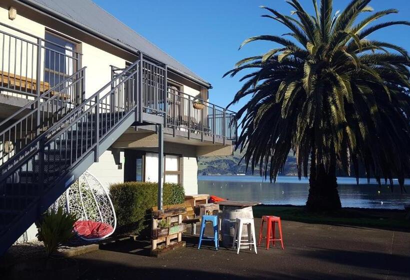 דירת שלושה חדרים, Akaroa Waterfront Motels