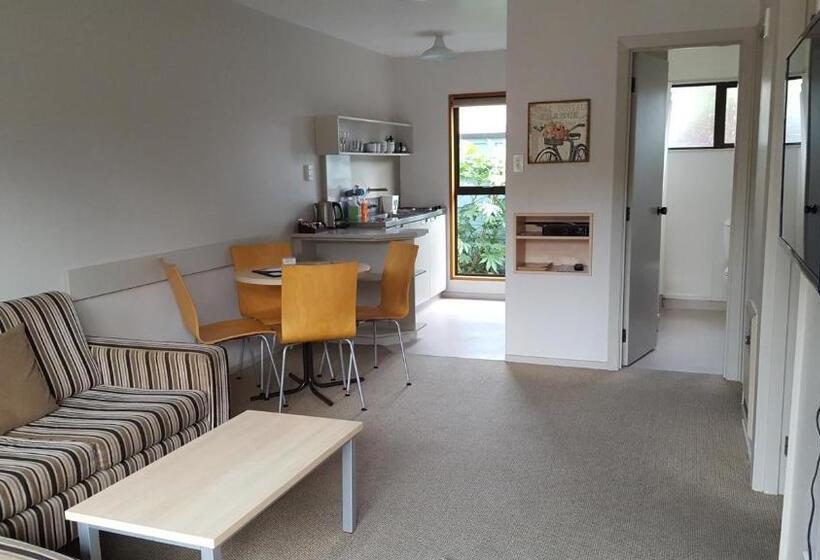 Apartamento 2 Dormitórios, Akaroa Waterfront Motels