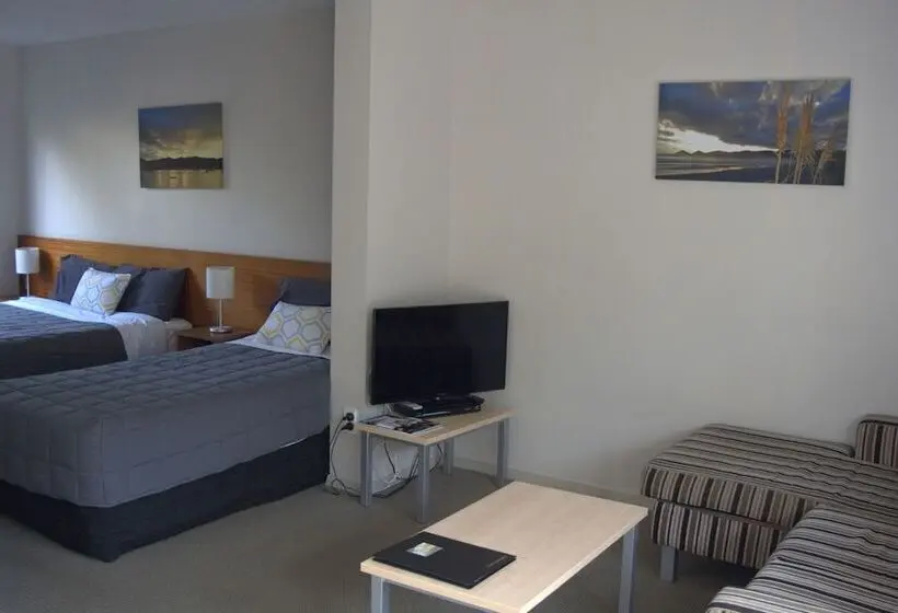 Economy Studio, Akaroa Waterfront Motels