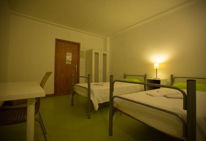 غرفة قياسية حمام مشترك, Hi Castelo Branco   Pousada De Juventude