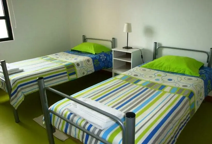 اتاق استاندارد با سرویس بهداشتی مشترک, Hi Castelo Branco   Pousada De Juventude