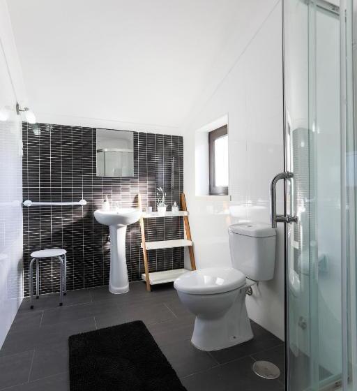 חדר סטנדרט עם מרפסת, West Side Guesthouse