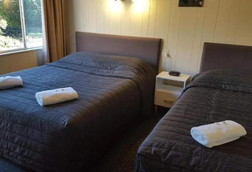 2ベッドルーム家族用アパートメント, Amble Inn Motel