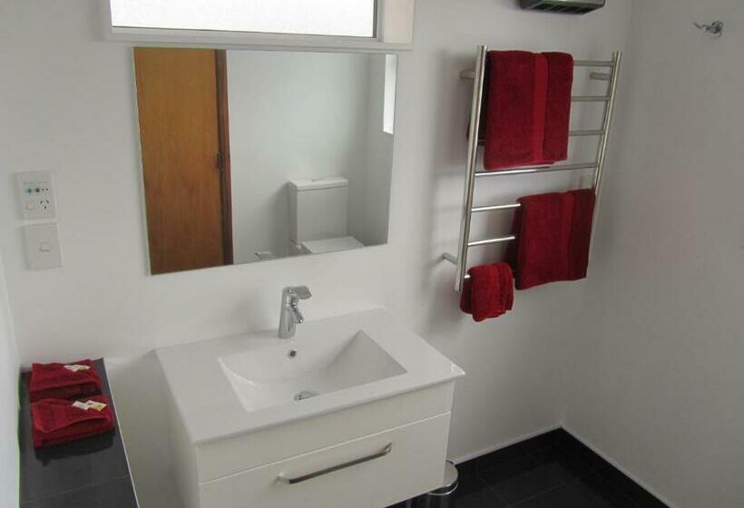 إستوديو قياسى, Beachside Villas Motel