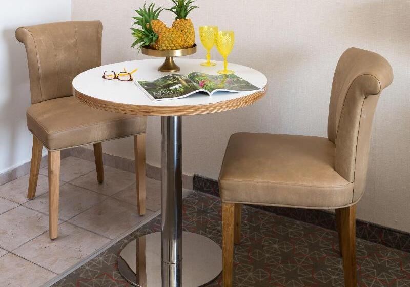 이코노미 룸, Casa De Sao Domingos