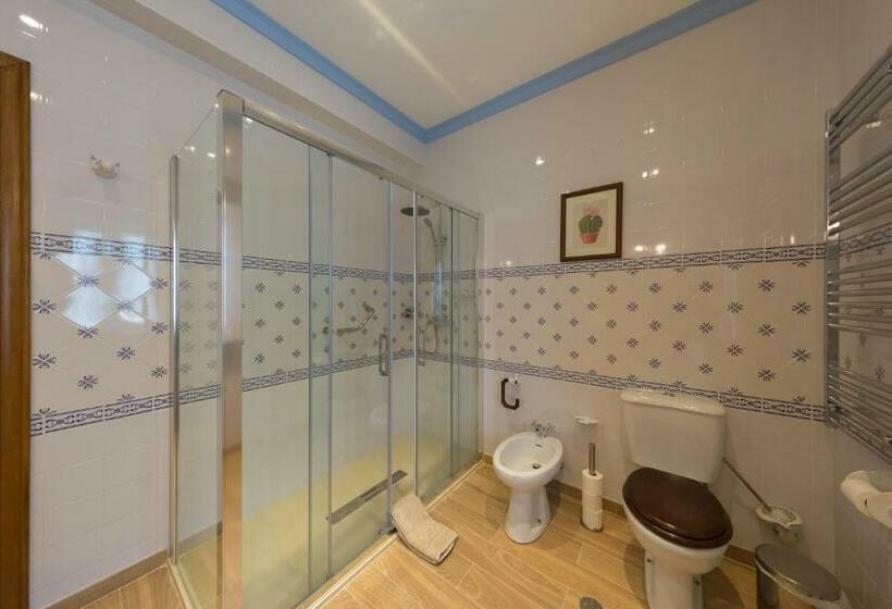 디럭스 트리플 룸, Casa De Sao Domingos