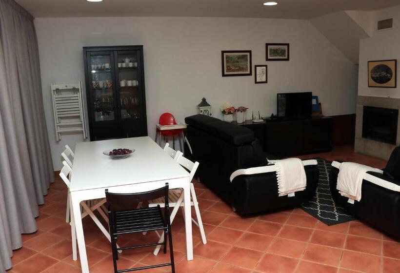 דירת שלושה חדרים, Casa Paz Do Outeiro