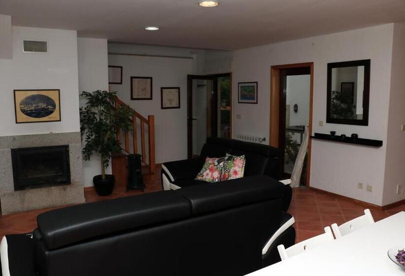 آپارتمان 3 خوابه, Casa Paz Do Outeiro