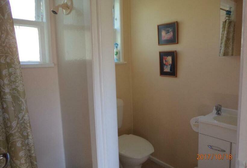 Дом 1 Спальня, Earthsounds Country Cottage