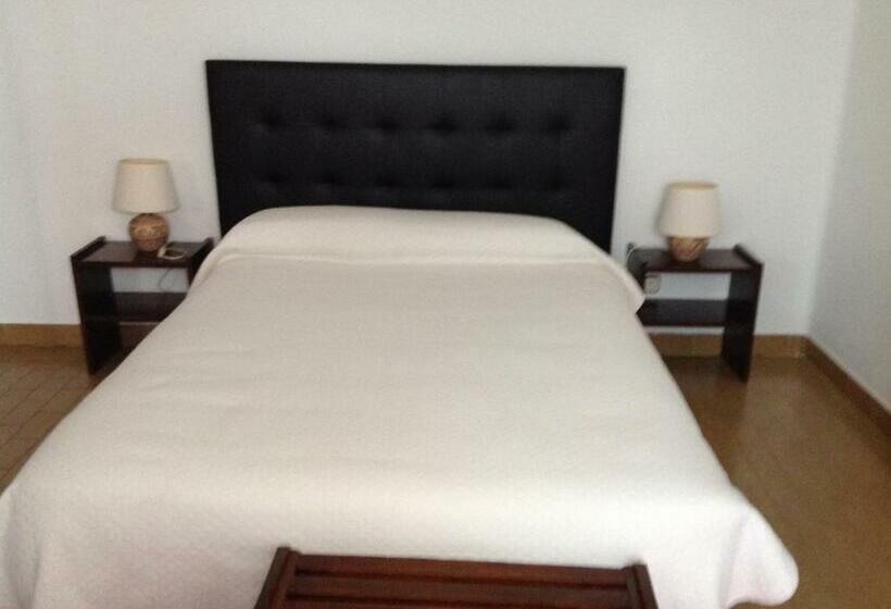 غرفة قياسية, Miradouro Da Serra