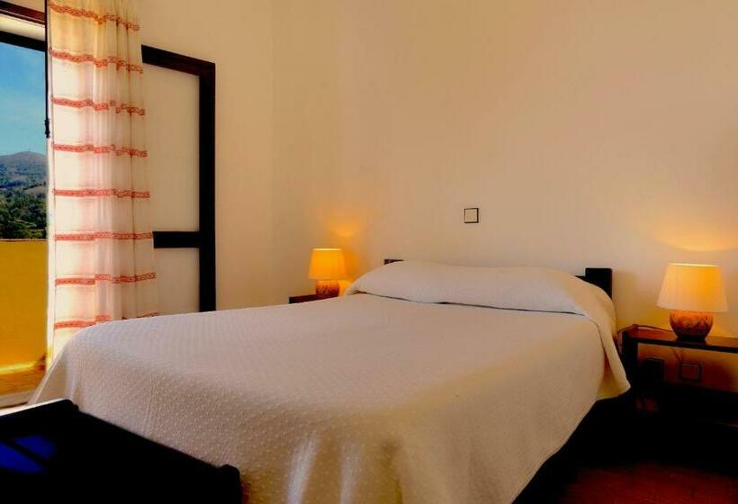 غرفة قياسية, Miradouro Da Serra