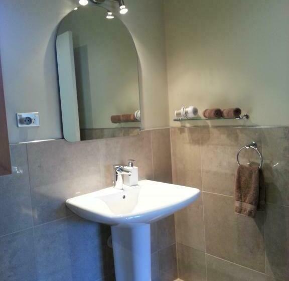 اتاق استاندارد با چشمانداز باغ, Parautane Lodge