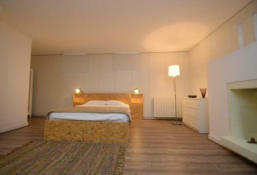 إستوديو قياسى, Guimaraesliving   Hostel & Adventure