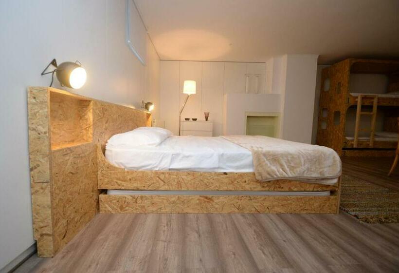 Студия Стандарт, Guimaraesliving   Hostel & Adventure