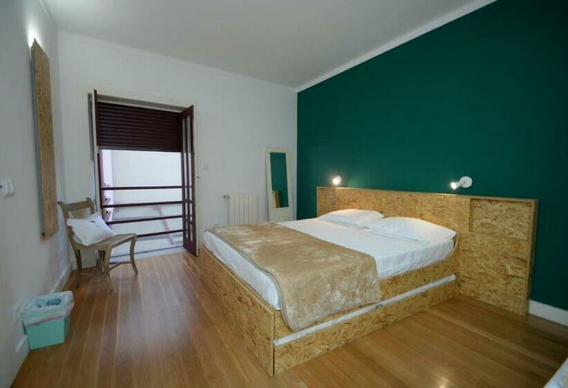 Семейный Номер, Guimaraesliving   Hostel & Adventure