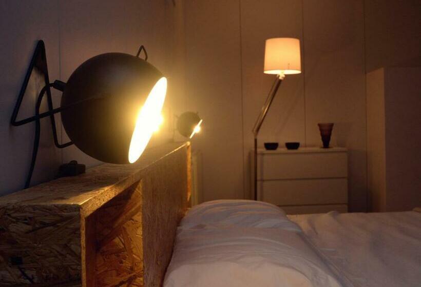 إستوديو قياسى, Guimaraesliving   Hostel & Adventure