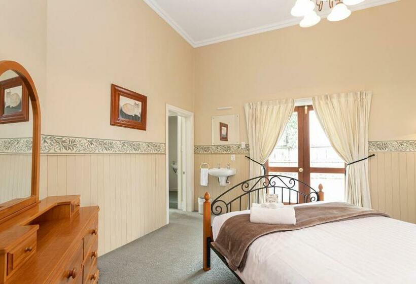 דירת חדר סופריור, Historic Shipping Office   Akaroa