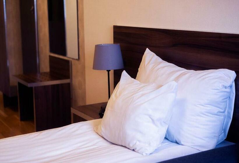 スタンダードシングルルーム, L Wilhelmina