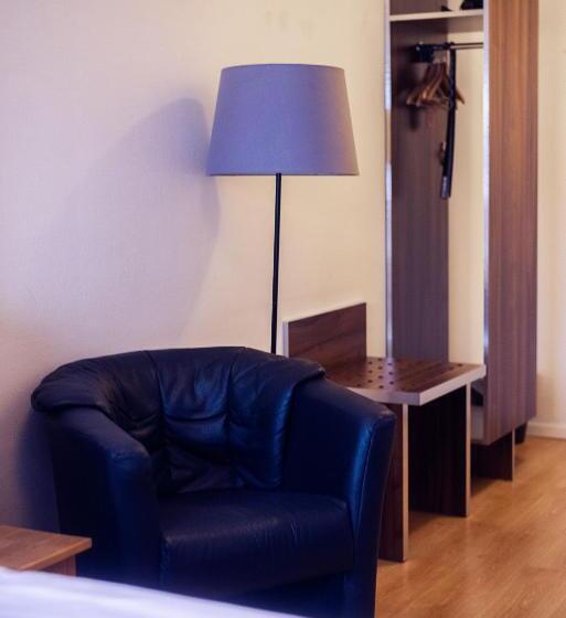 スタンダードルーム, L Wilhelmina