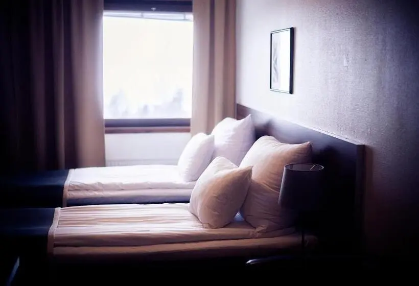 Economy-huone, L Wilhelmina