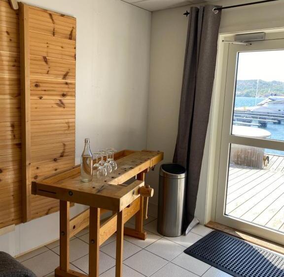 סטודיו משפחתי, Marinan Richters