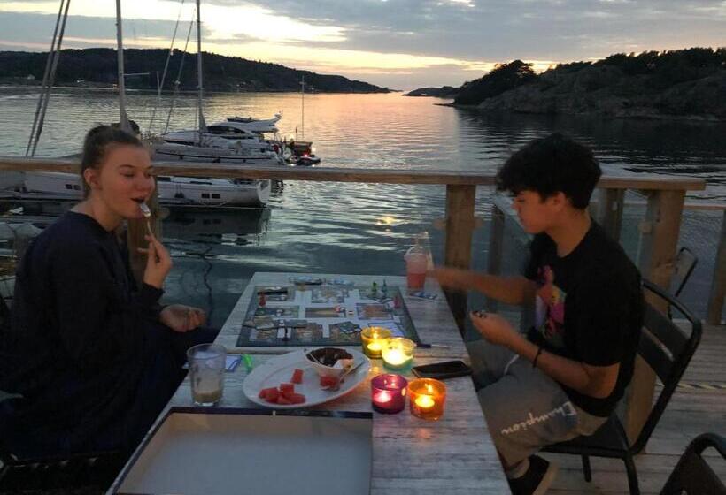 סטודיו משפחתי, Marinan Richters